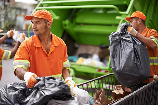Best Garage Cleanout Services  in Devine, TX